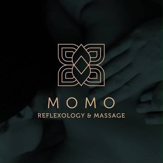 Logo Momo Reflexology & Massage